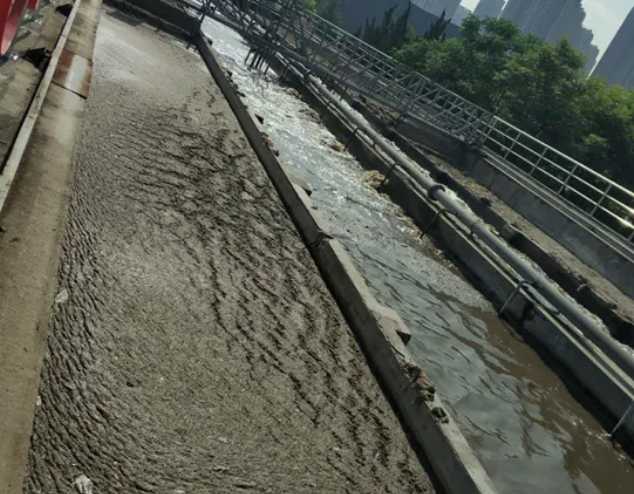 平流式沉砂池和曝氣沉砂池的區(qū)別(平流式沉砂池優(yōu)點(diǎn))-02 平流式沉砂池和曝氣沉砂池的區(qū)別(平流式沉砂池優(yōu)點(diǎn))-02